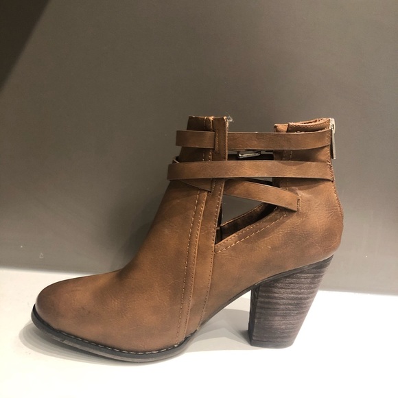 Brown Ankle Boots - Picture 3 of 5
